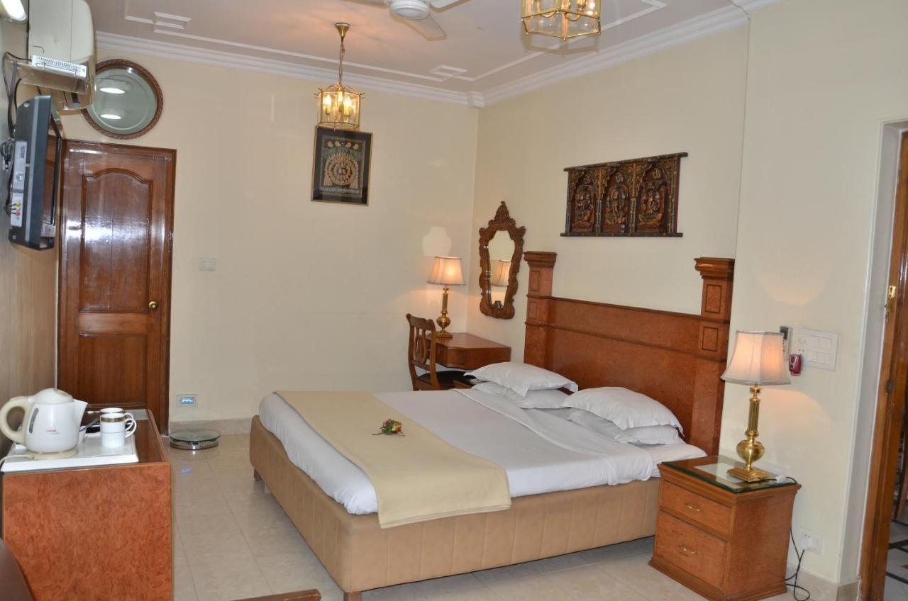 Bajaj Indian Home Stay Új-Delhi Kültér fotó