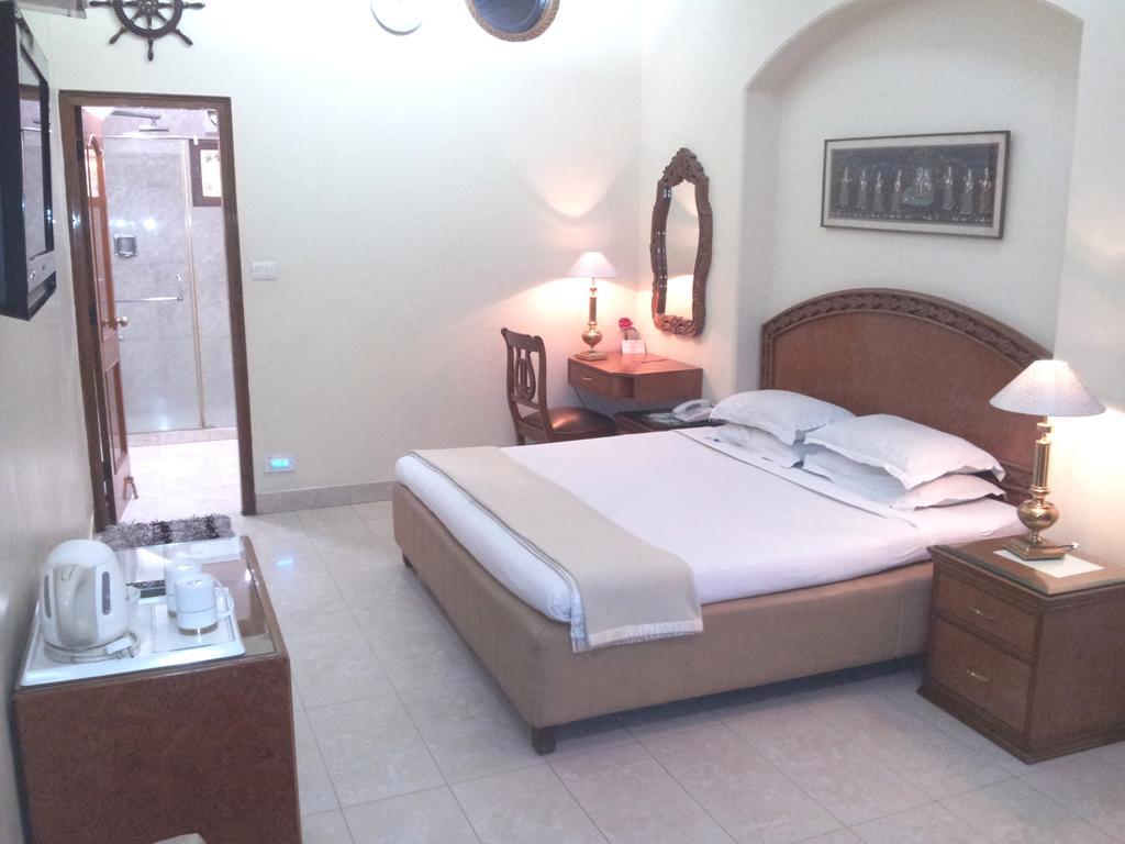 Bajaj Indian Home Stay Új-Delhi Szoba fotó