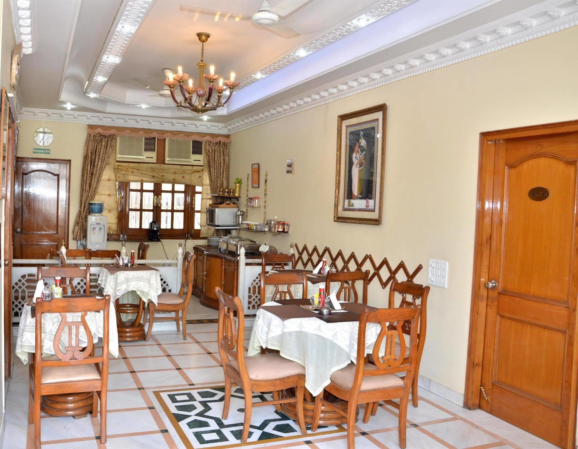 Bajaj Indian Home Stay Új-Delhi Kültér fotó