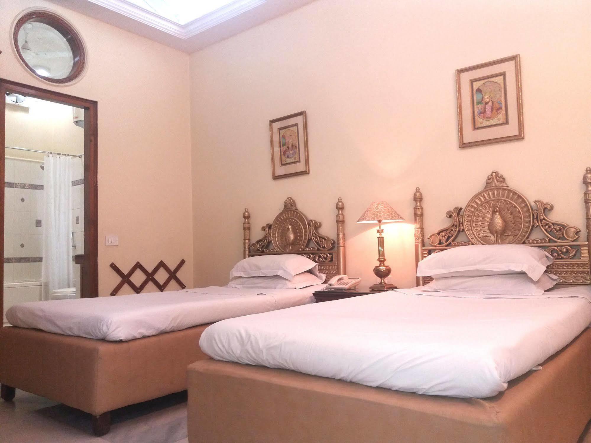 Bajaj Indian Home Stay Új-Delhi Kültér fotó